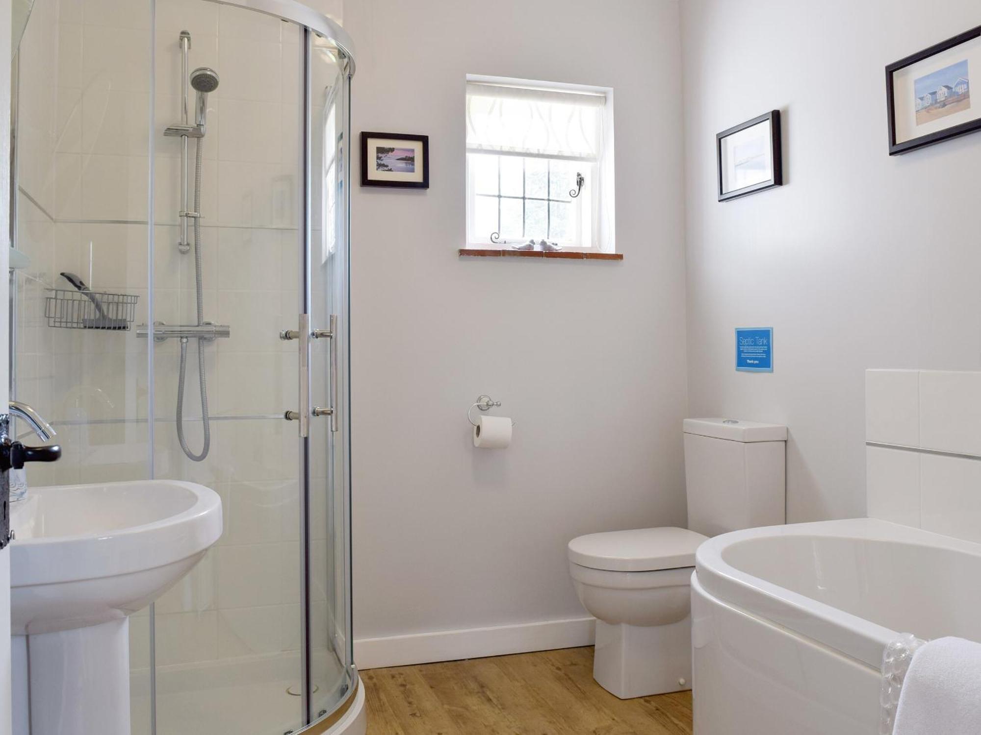 Kingshill Farm Cottage - 28270 غريت ميسندين المظهر الخارجي الصورة